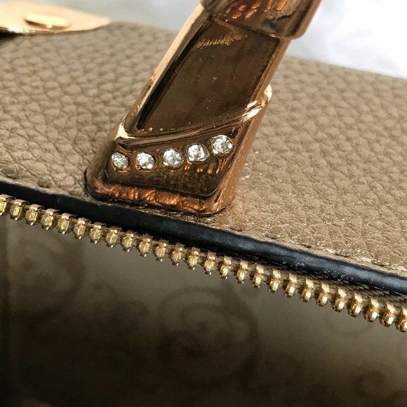 New Gold Studded Pewter Handbag With Gold Zipper. - Picture 5 of 6